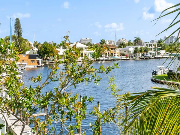 $8,500 | 444 Hendricks Isle, Unit 301, Fort Lauderdale, FL 33301