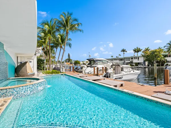 $8,500 | 444 Hendricks Isle, Unit 301, Fort Lauderdale, FL 33301