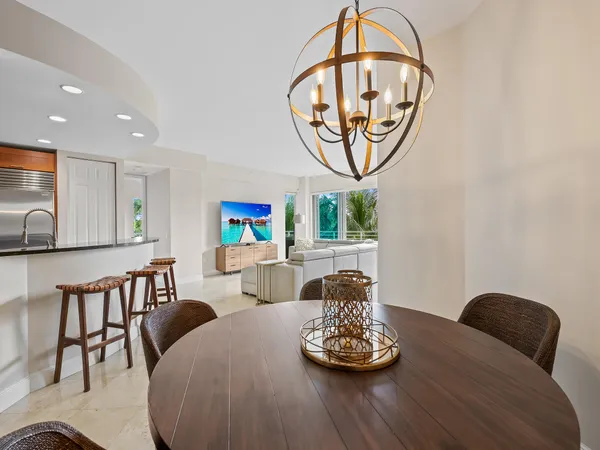 $8,500 | 444 Hendricks Isle, Unit 301, Fort Lauderdale, FL 33301