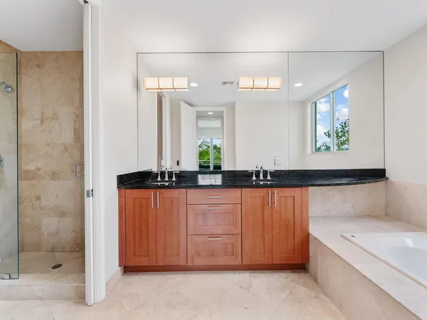 $8,500 | 444 Hendricks Isle, Unit 301, Fort Lauderdale, FL 33301