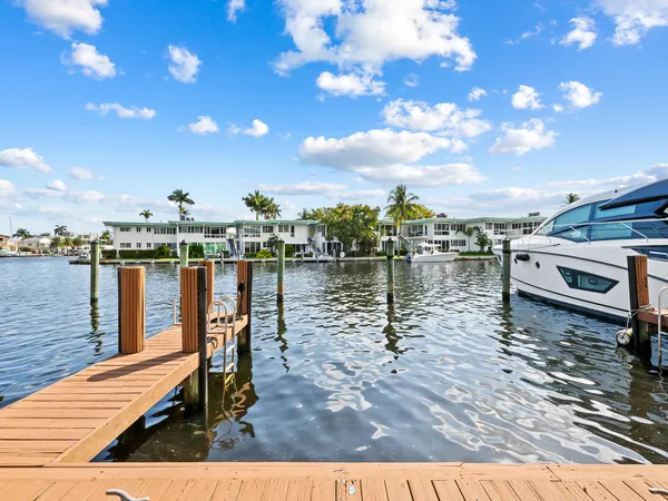 $8,500 | 444 Hendricks Isle, Unit 301, Fort Lauderdale, FL 33301