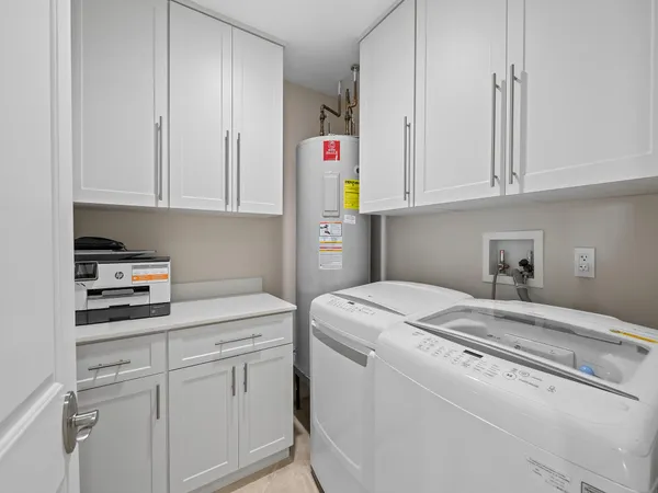$8,500 | 444 Hendricks Isle, Unit 301, Fort Lauderdale, FL 33301