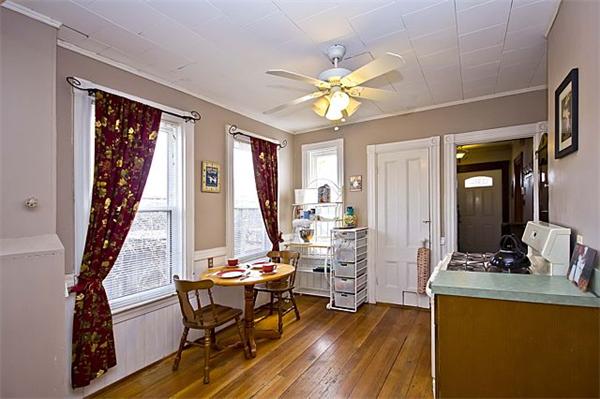 19 Cohasset Street Boston, MA 02131 - Photo 5 of 12