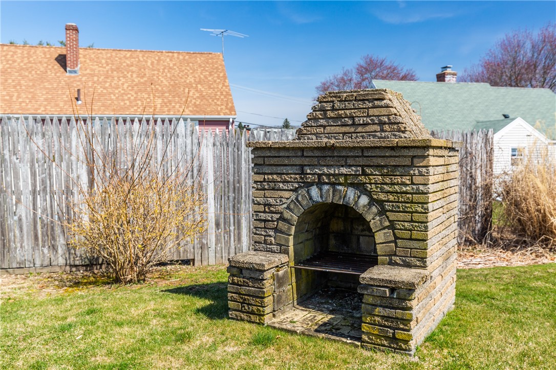 37 Coulters Road Cranston, RI 02920 - Photo 22 of 22 Gallery Image 22