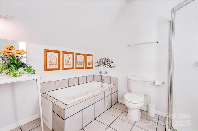 $595,000 | 2606 Greenville Highway, Flat Rock, NC 28731