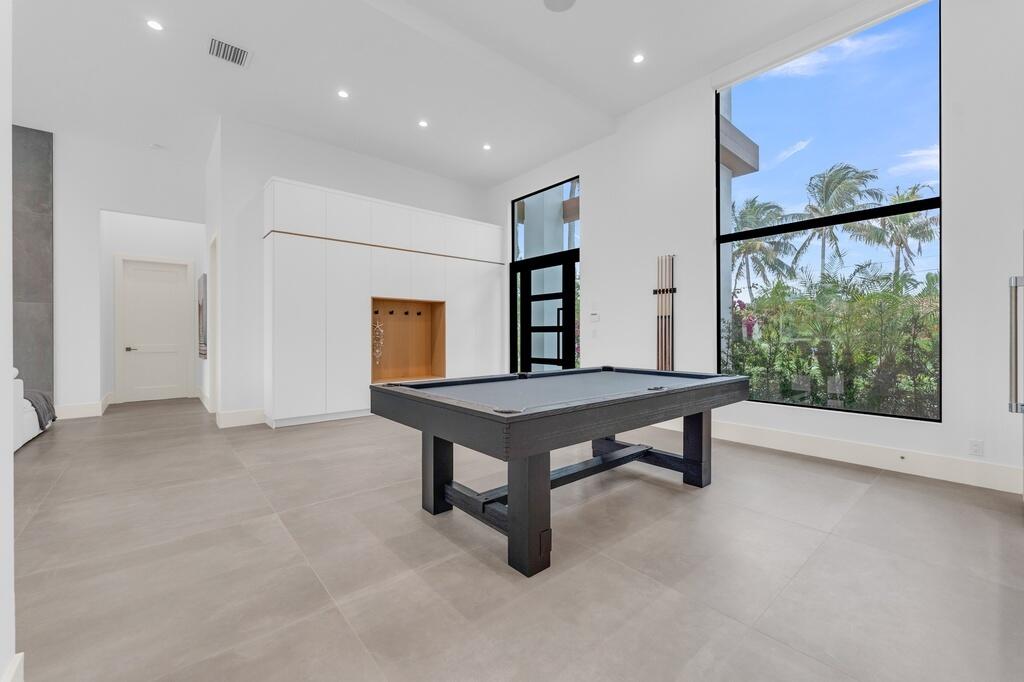 923 Eve Street Delray Beach, FL 33483 - Photo 5 of 69 29_1024px