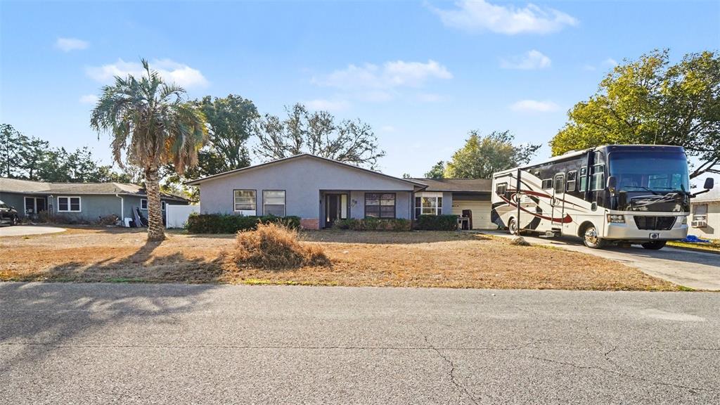 58 Silver Lane Ocala, FL 34472 - Photo 2 of 17