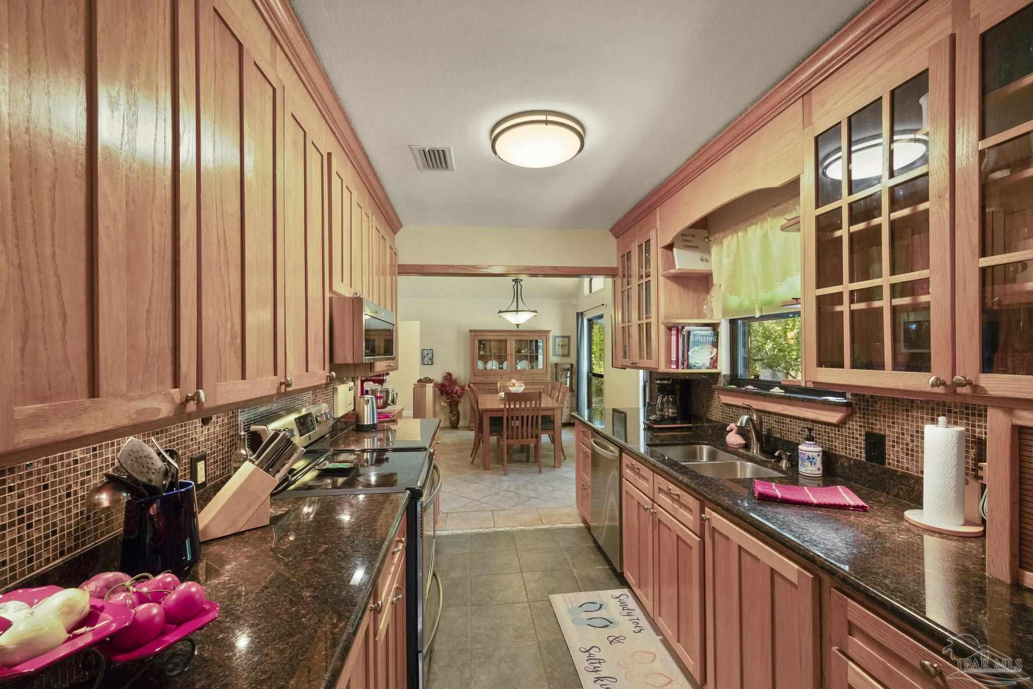 5461 Pine Barron Road Milton, FL 32570 - Photo 15 of 50 Gallery Image 15