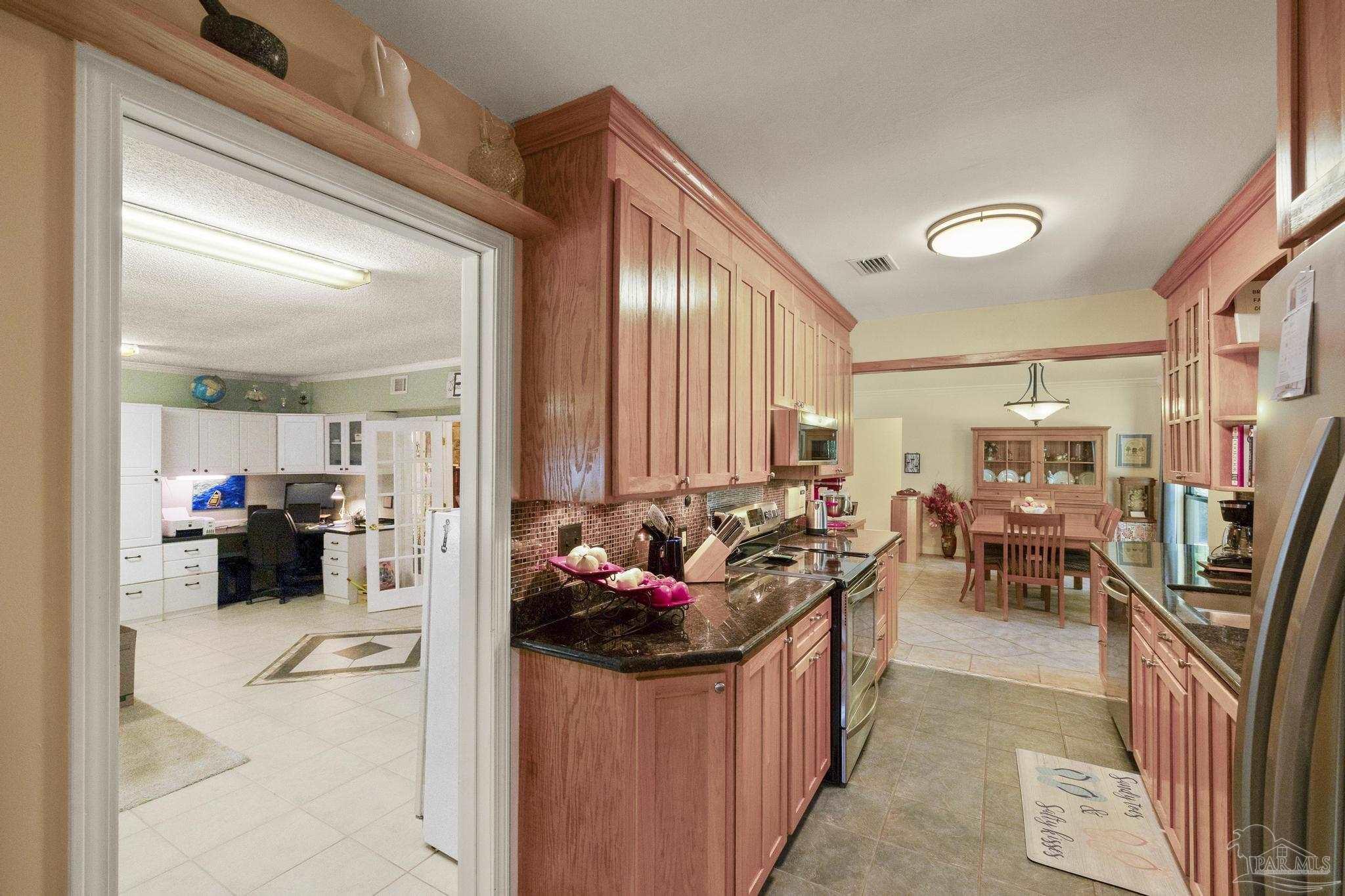 5461 Pine Barron Road Milton, FL 32570 - Photo 18 of 50 Gallery Image 18