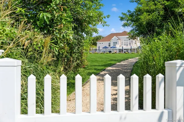 $1,175,000 | 51 Dune Drive, Unit 51, Riverhead, NY 11901