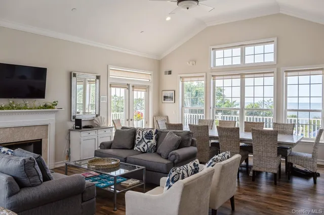 $1,175,000 | 51 Dune Drive, Unit 51, Riverhead, NY 11901