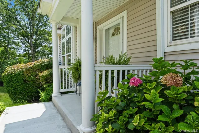 $1,175,000 | 51 Dune Drive, Unit 51, Riverhead, NY 11901