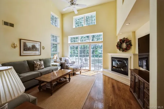 $1,175,000 | 51 Dune Drive, Unit 51, Riverhead, NY 11901