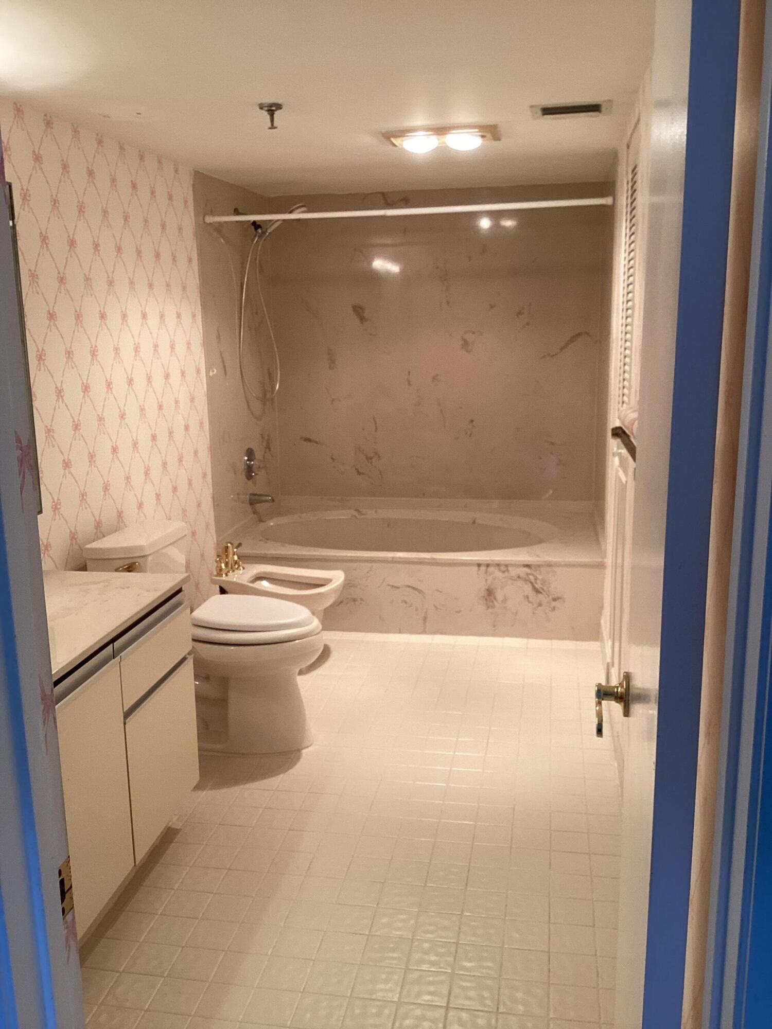5260 Northwest 2nd Avenue, Unit 407 Boca Raton, FL 33487 - Photo 25 of 46 92D512C1-E92C-4132-92EA-3A6BC720D94B