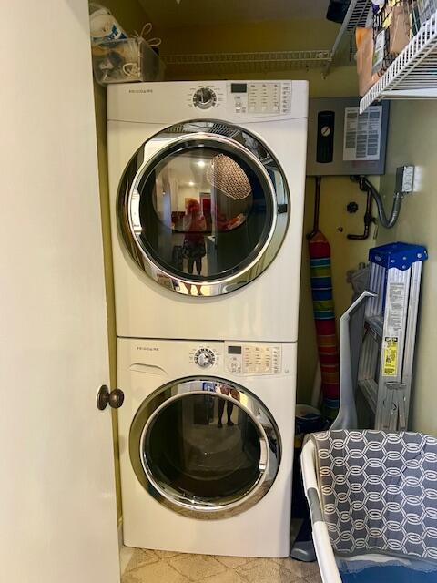 Undisclosed Address Boca Raton, FL 33487 - Photo 14 of 45 LAUNDRY