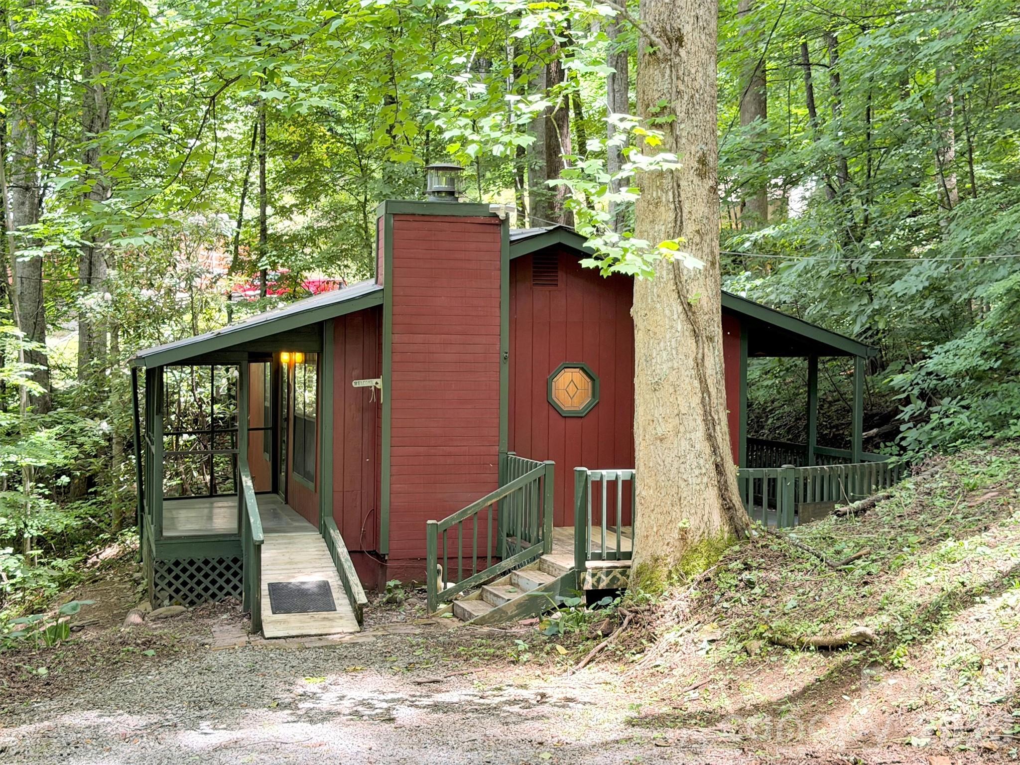279 Rocky Top Road Maggie Valley, NC 28751 - Photo 20 of 26