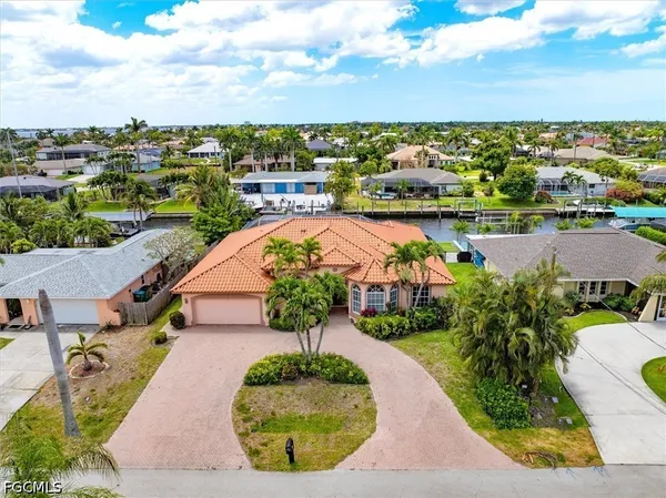 $4,500 | 2024 Southeast 28th Terrace, Cape Coral, FL 33904