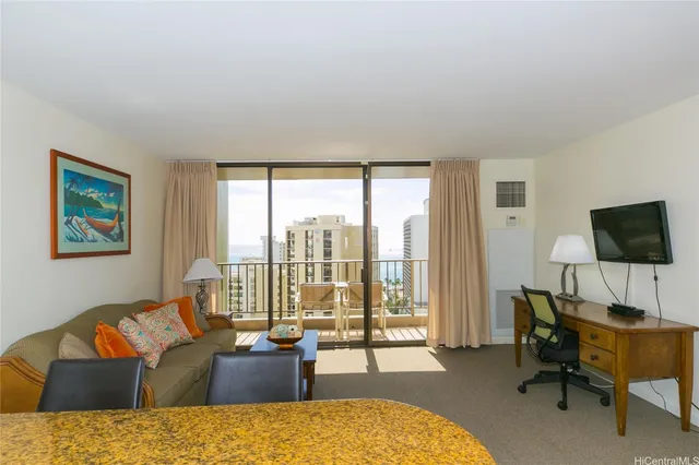 $2,895 | 229 Paoakalani Avenue, Unit 2102, Honolulu, HI 96815