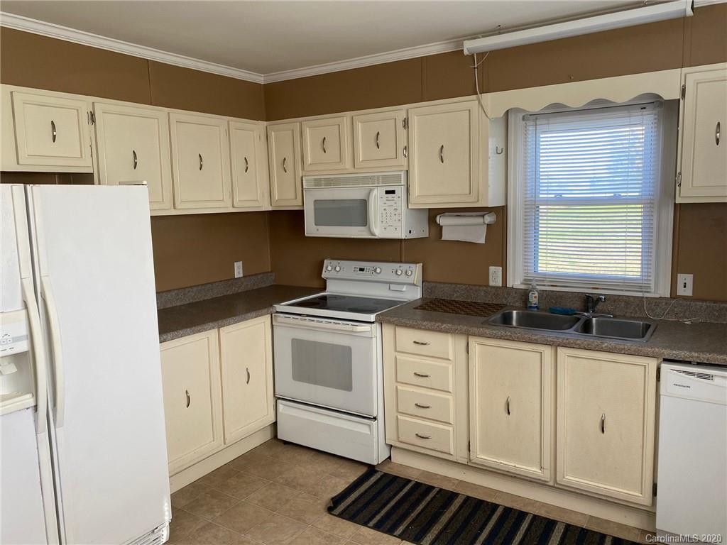 2245 Gold Knob Road Salisbury, NC 28146 - Photo 4 of 16