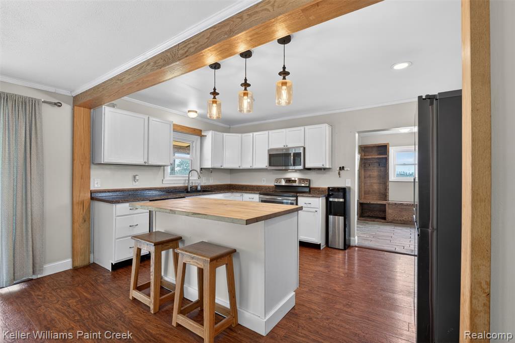 18125 Nelson Road St. Charles, MI 48655 - Photo 2 of 63