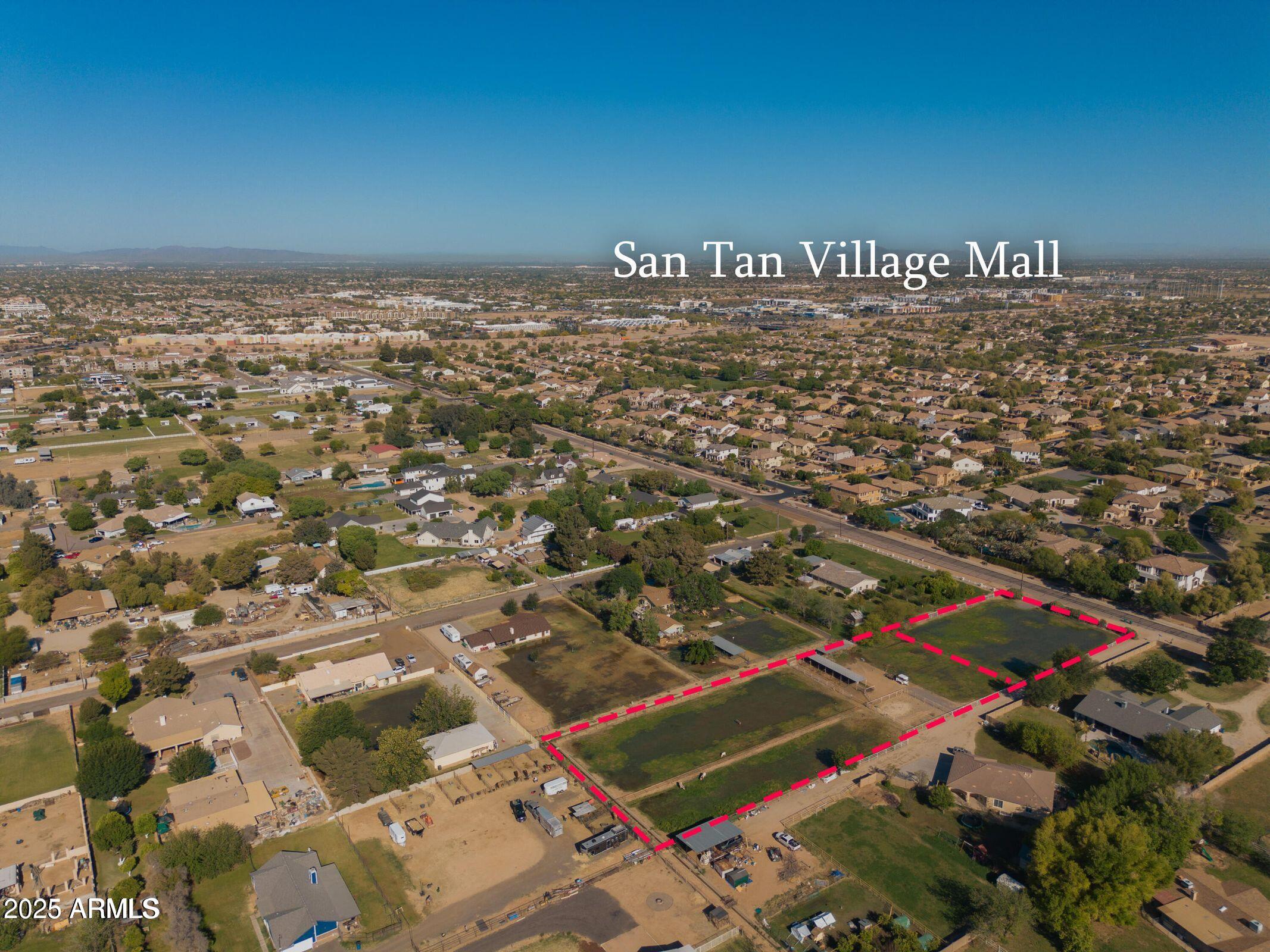 16429 East Frye Road, Unit 2 Gilbert, AZ 85295 - Photo 4 of 6 20250417195042052721000000-o