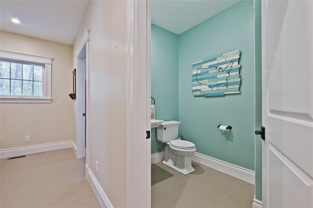 5 Stone Ridge Road Falmouth, ME 04105 - Photo 22 of 35 1st Flr Powder Rm