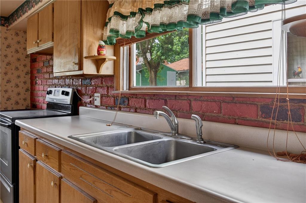 3532 3rd Beaver Falls Koppel, PA 16136 - Photo 13 of 29