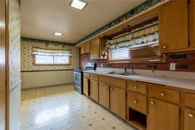 $99,900 | 3532 3rd Beaver Falls, Koppel, PA 16136