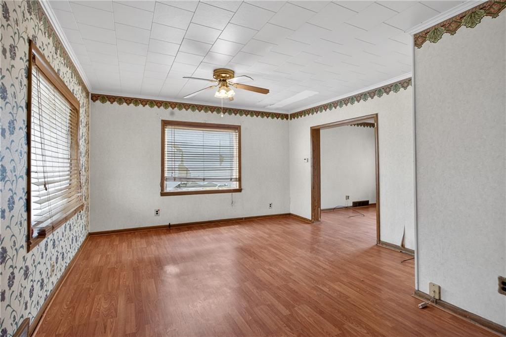 3532 3rd Beaver Falls Koppel, PA 16136 - Photo 5 of 29