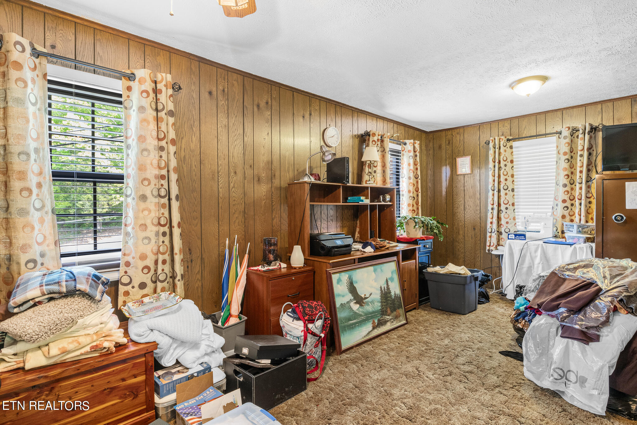 1027 Blockhouse Valley Road Clinton, TN 37716 - Photo 17 of 32 bedroom 2