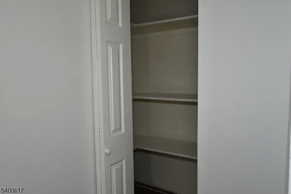 $2,000 | 129 Central Place, Unit 2, Orange, NJ 07050