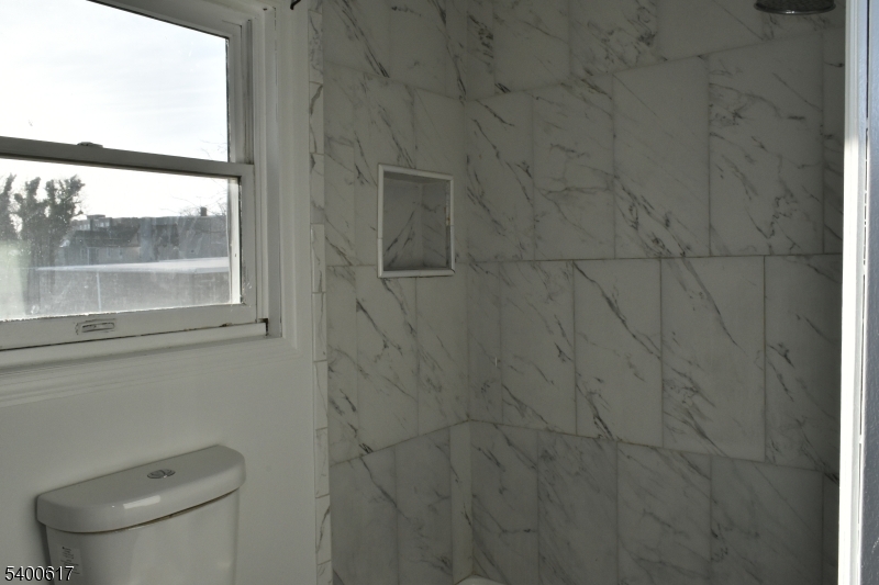 129 Central Place, Unit 2 Orange, NJ 07050 - Photo 14 of 28