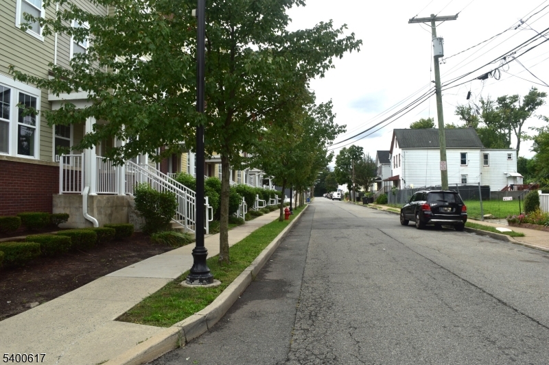 129 Central Place, Unit 2 Orange, NJ 07050 - Photo 28 of 28