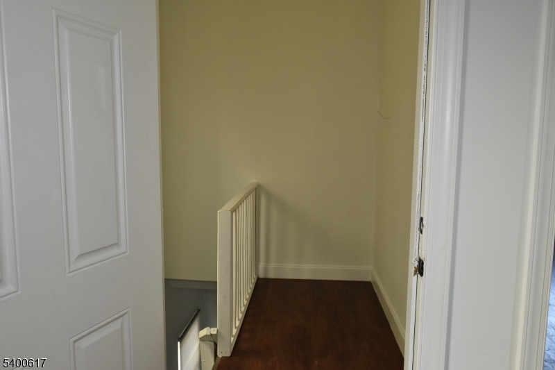 129 Central Place, Unit 2 Orange, NJ 07050 - Photo 6 of 28