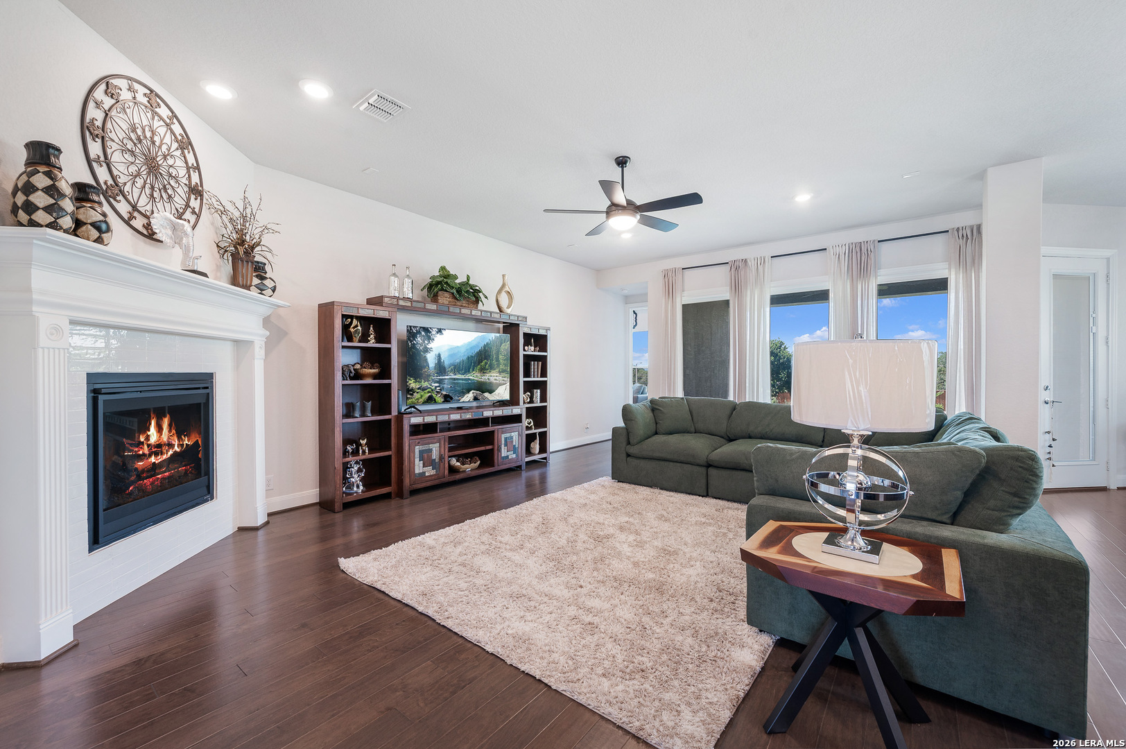 154 Violet Way Castroville, TX 78009 - Photo 8 of 35