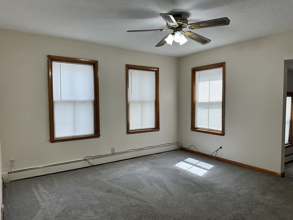19 Cushing Street, Unit 2 Waltham, MA 02453 - Photo 4 of 12 Gallery Image 4