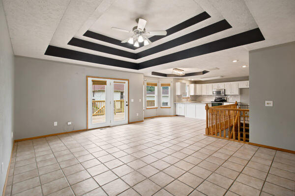206 Miller Way Monett, MO 65708 - Photo 6 of 53 134281094772922836_134281094728779011_IM