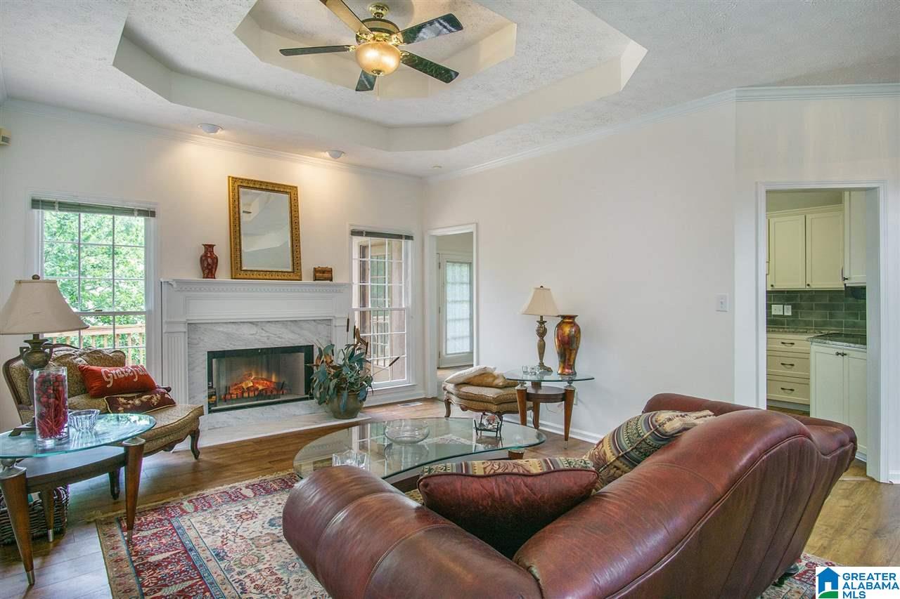 140 Kentwood Trail Alabaster, AL 35007 - Photo 6 of 37