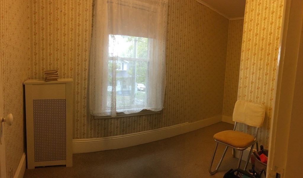 33 Chilson Street Springfield, MA 01118 - Photo 15 of 23