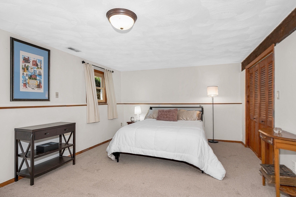 29 Donald Road Billerica, MA 01821 - Photo 28 of 37