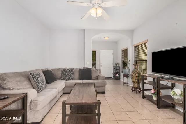 $1,950 | 13436 West Peck Drive, Litchfield Park, AZ 85340