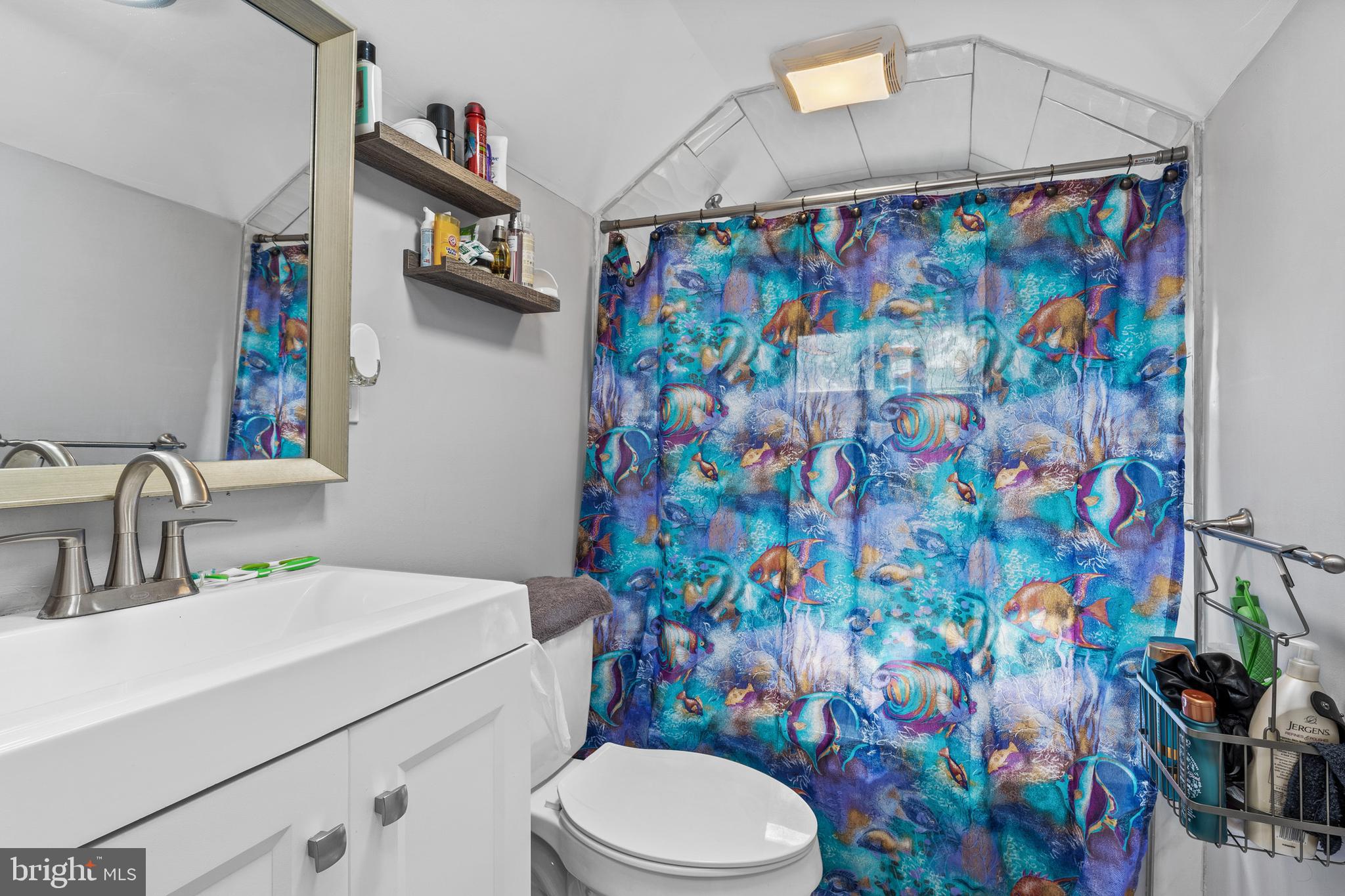 305 West Clements Bridge Road Runnemede, NJ 08078 - Photo 18 of 24 second floor master bathroom