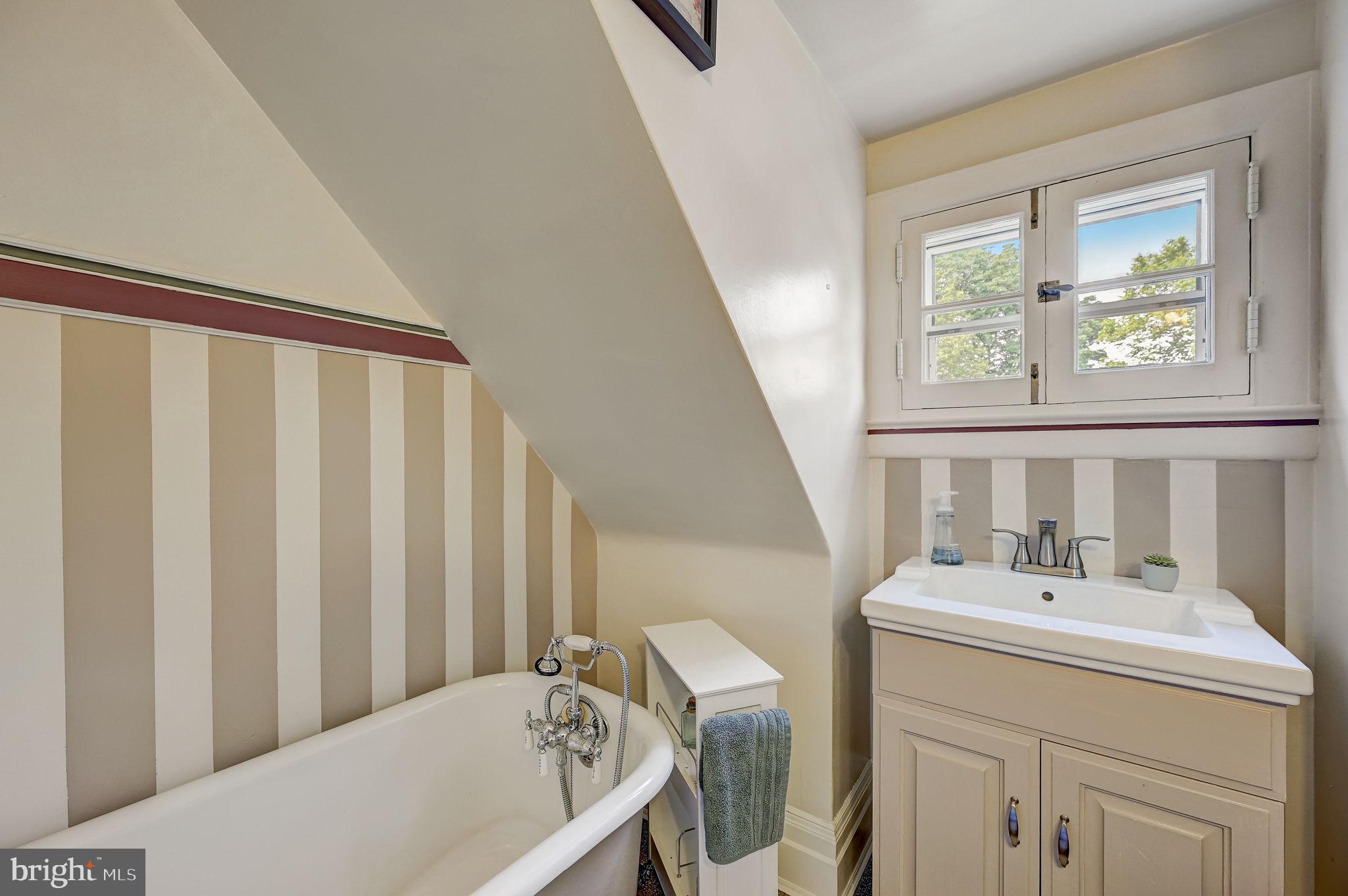 311 Suffolk Road Baltimore, MD 21218 - Photo 43 of 69 Gallery Image 43