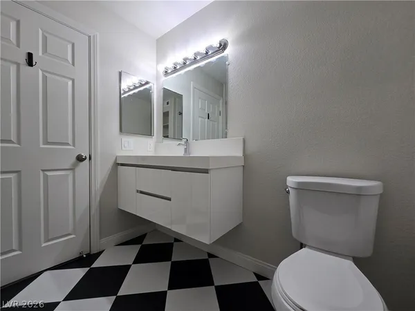 $1,390 | 7885 West Flamingo Road, Unit 2121, Las Vegas, NV 89147