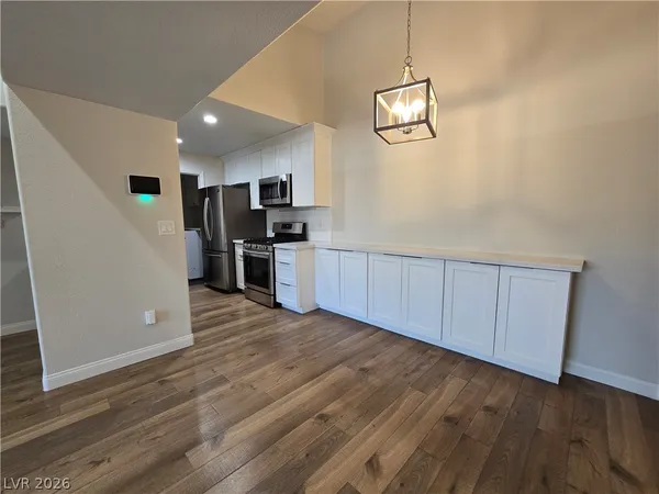 $1,390 | 7885 West Flamingo Road, Unit 2121, Las Vegas, NV 89147