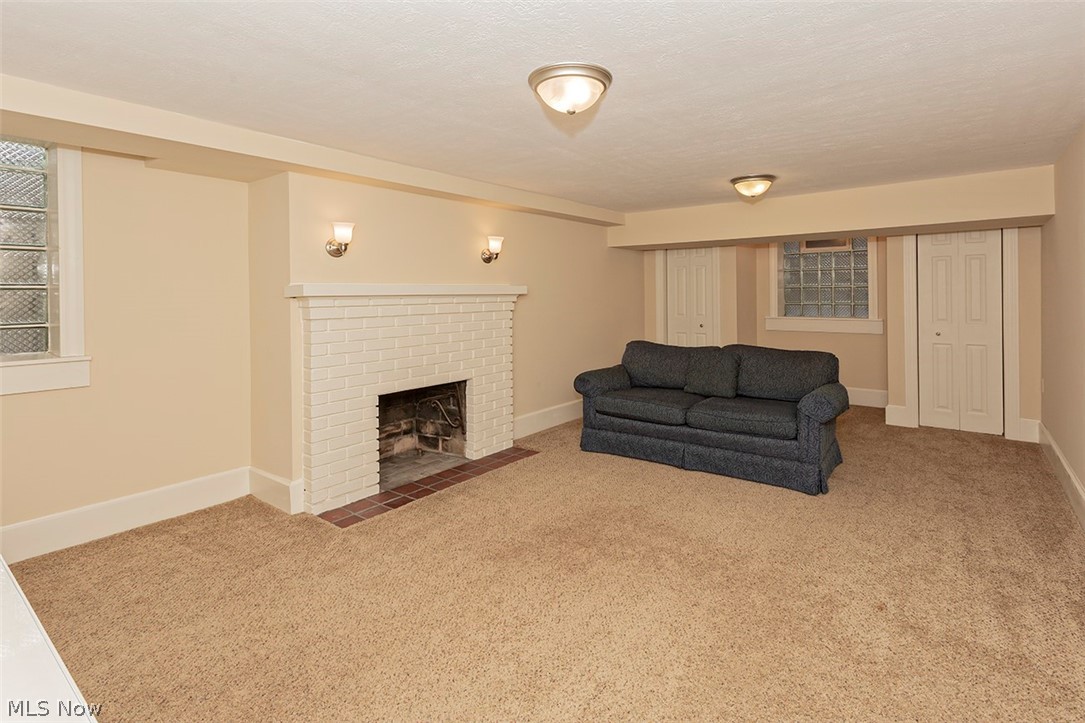 17413 Fernway Road Cleveland, OH 44120 - Photo 29 of 35 Gallery Image 29