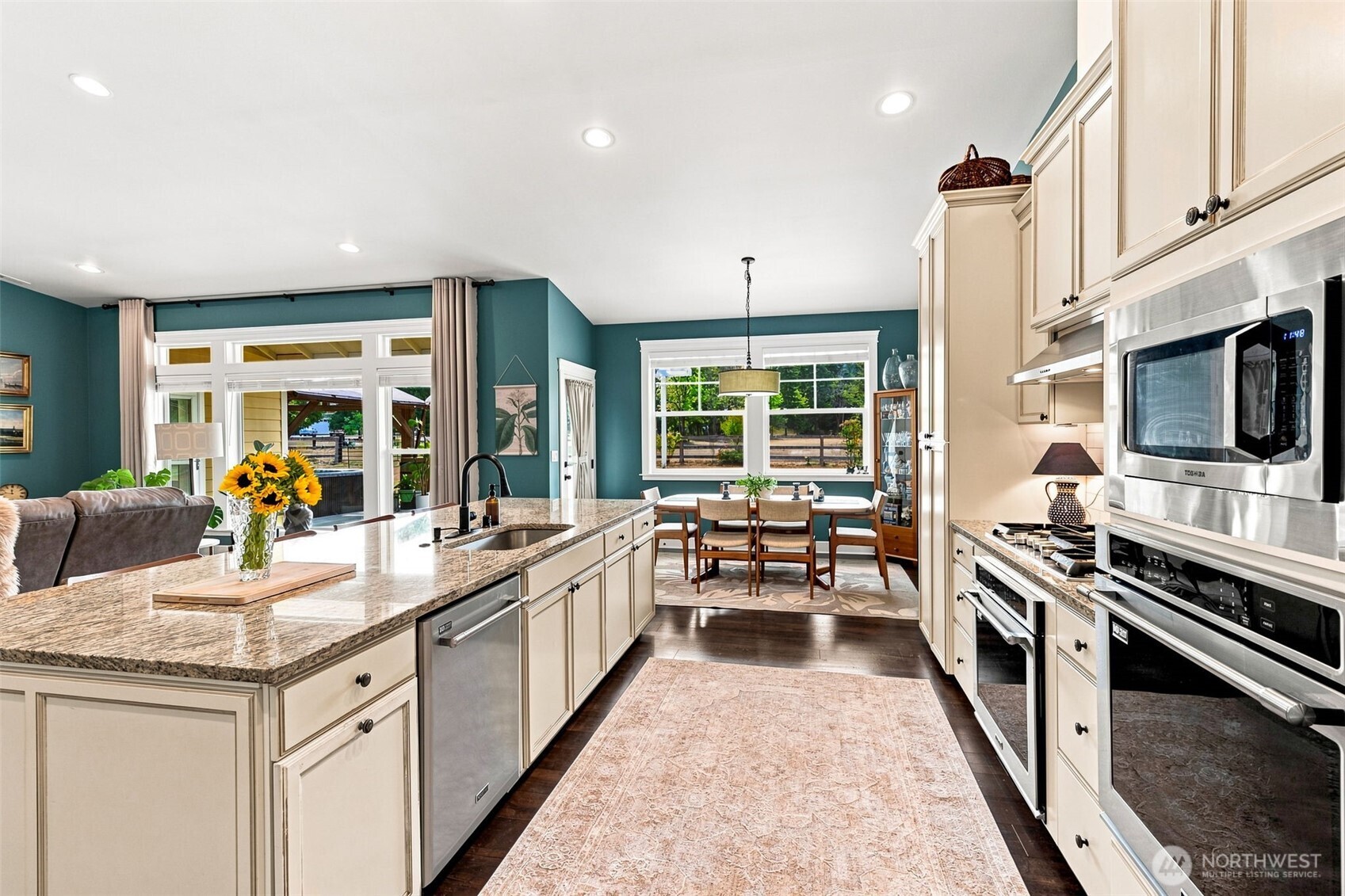 15425 Smith Prairie Road Southeast Yelm, WA 98597 - Photo 14 of 40 Gallery Image 14