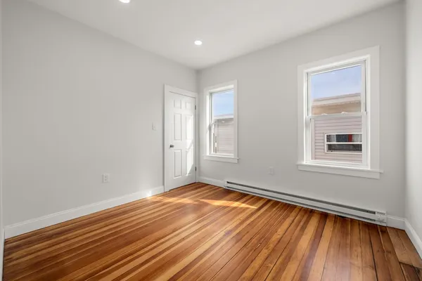 $3,800 | 53 Woodford Street, Unit 3, Boston, MA 02125