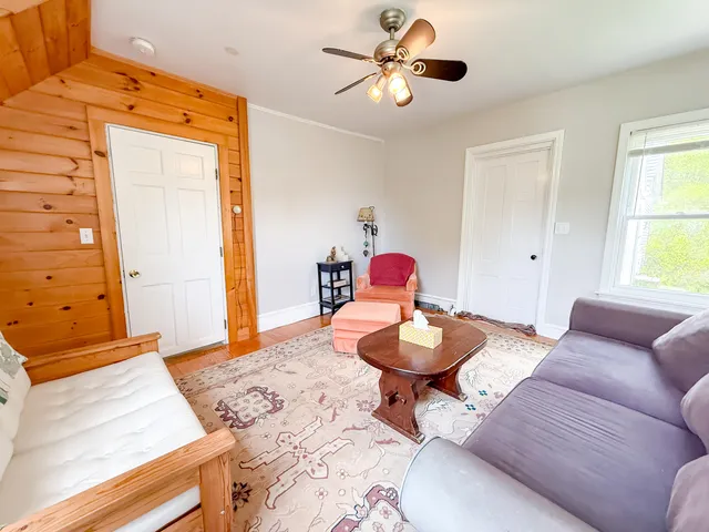 $379,000 | 50 East Boston Road, Vinalhaven, ME 04863