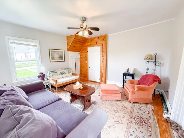 $379,000 | 50 East Boston Road, Vinalhaven, ME 04863